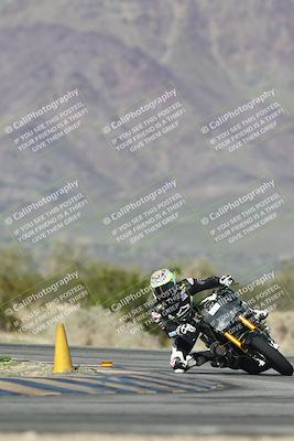 media/Jan-15-2026-Racers Edge (Thu) [[dfebeb70ab]]/2-A Group/Session 5 (Turn 5)/